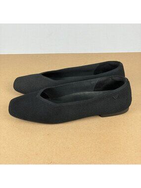 Vivaia Margot 2.0 Square Toe Flats Womens 9.5 EU 41 Black V-Cut Casual Comfort